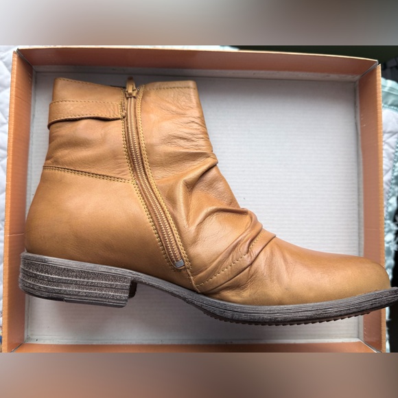 Miz Mooz Amber Ankle Boots with Buckle and Button Details - Picture 12 of 14